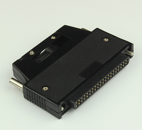 PLC40P插头